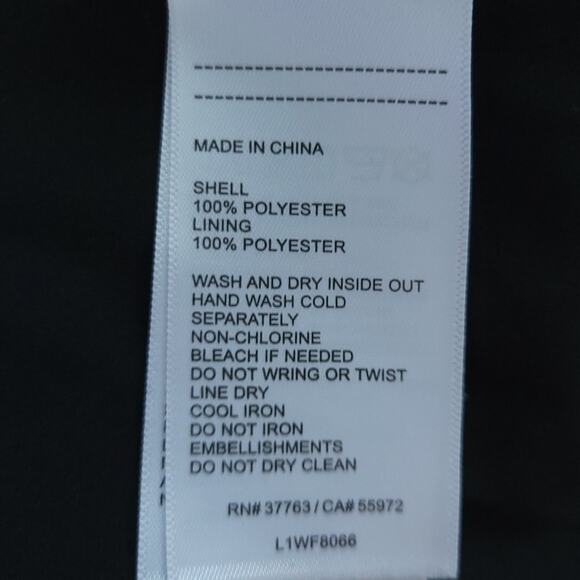 Laundry by Shelli Segal Black Sleeveless Blouse Large Silver Embellish Neckline - Picture 6 of 7